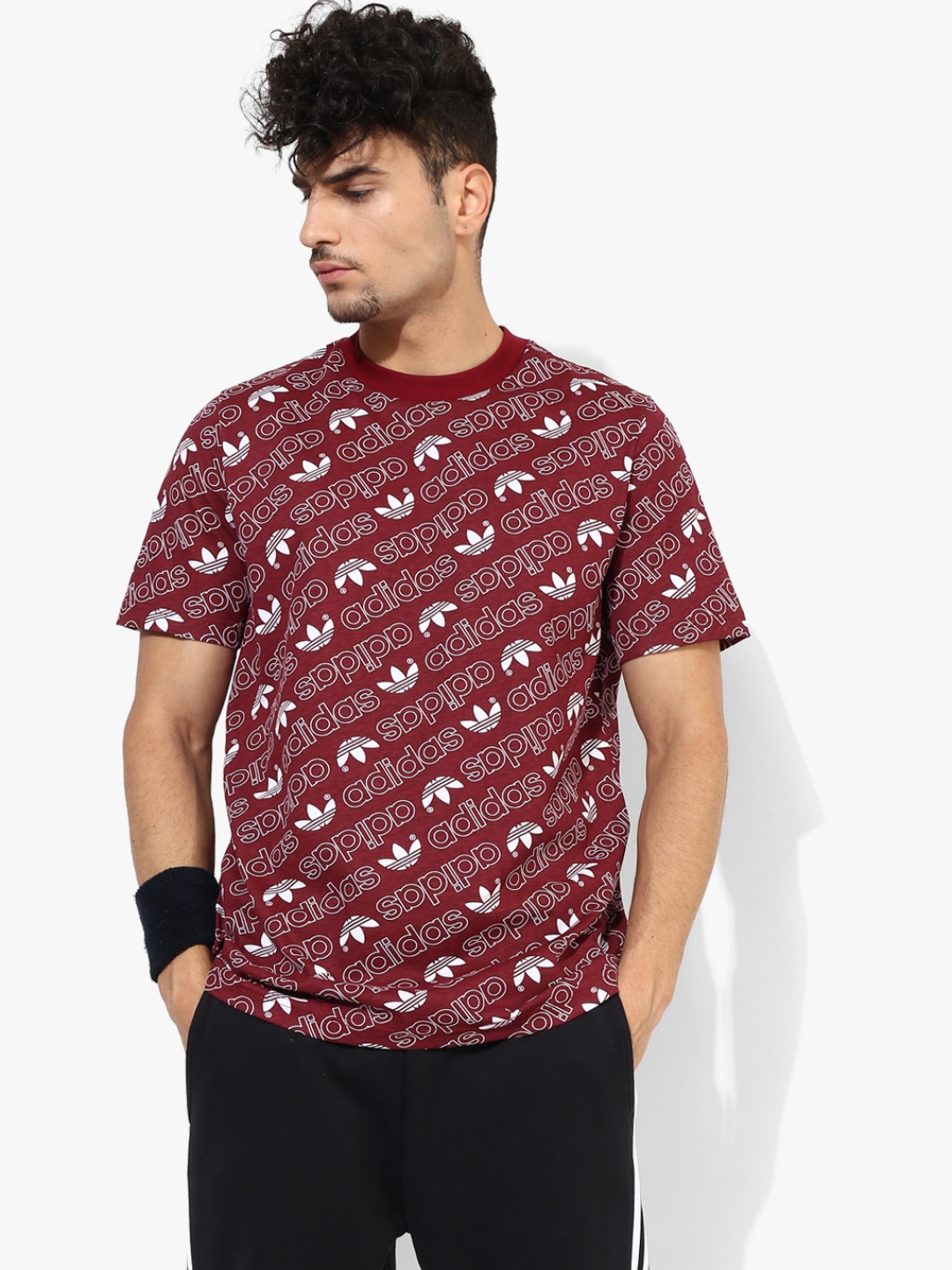 maroon round neck t shirt