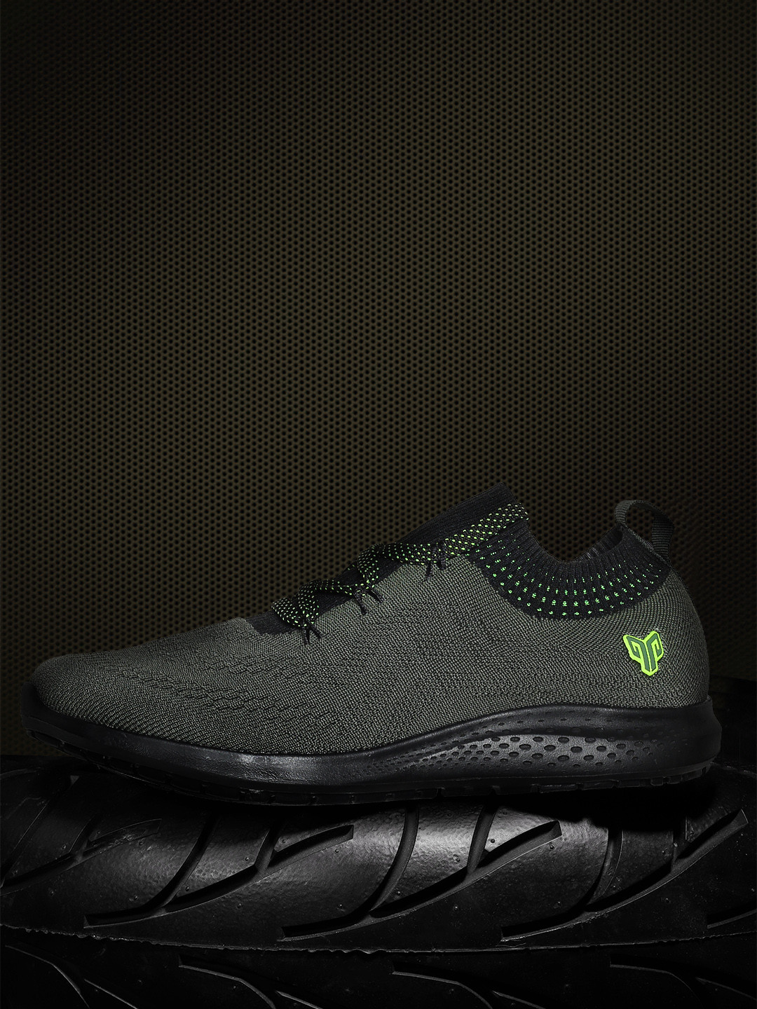 olive green running shoes womens