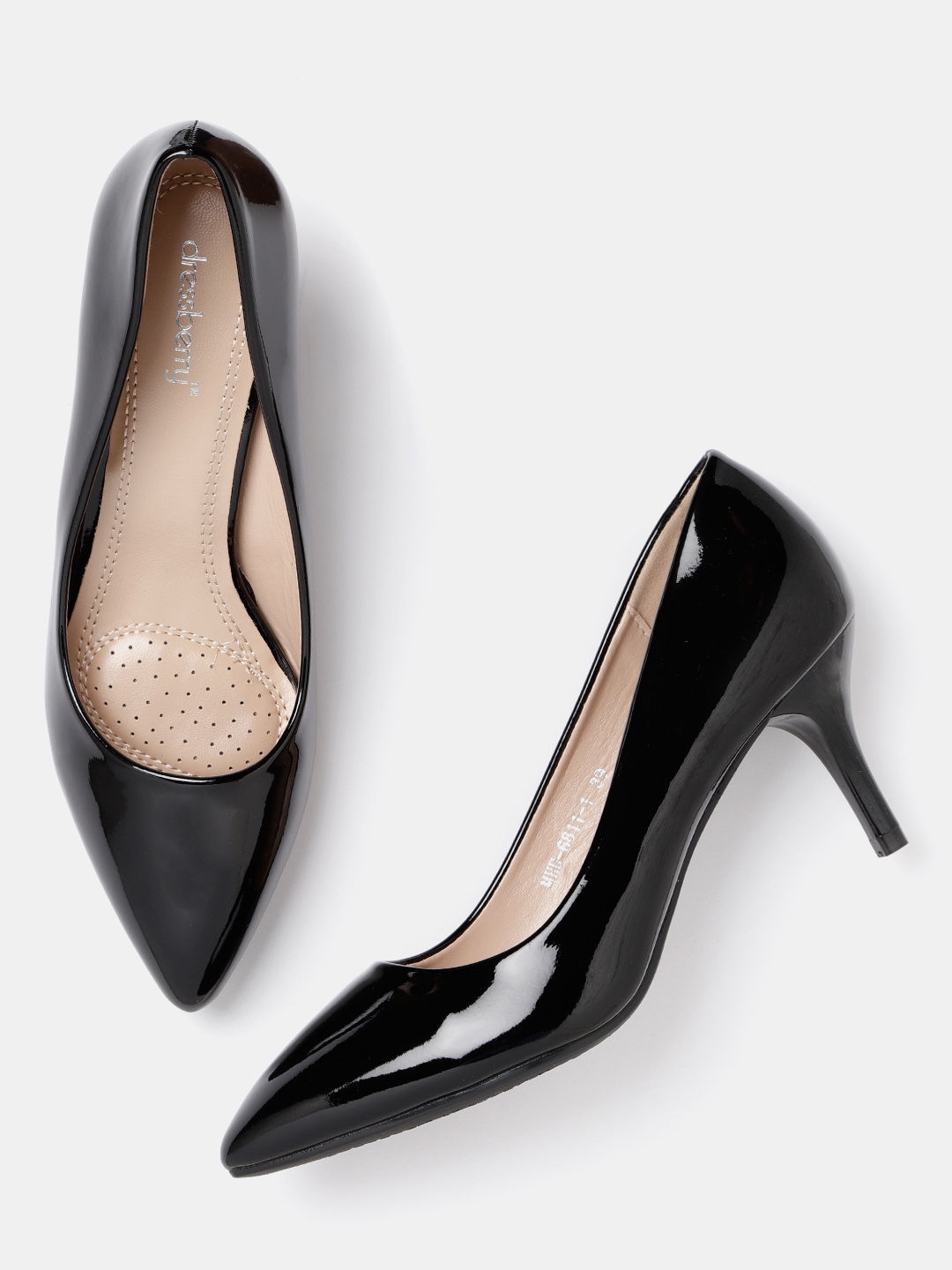 pump heels myntra