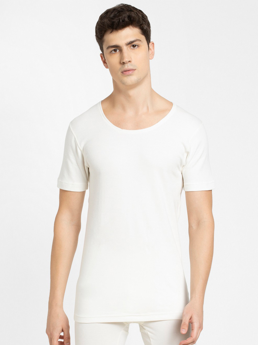 Buy Jockey THERMALS Men White Thermal T Shirt 2400 Thermal Tops for