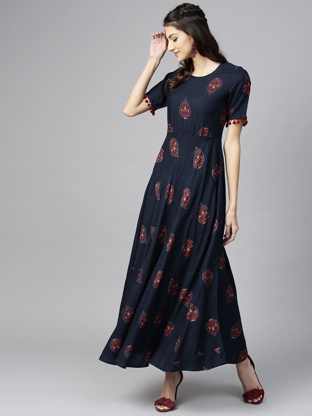 libas designer gowns