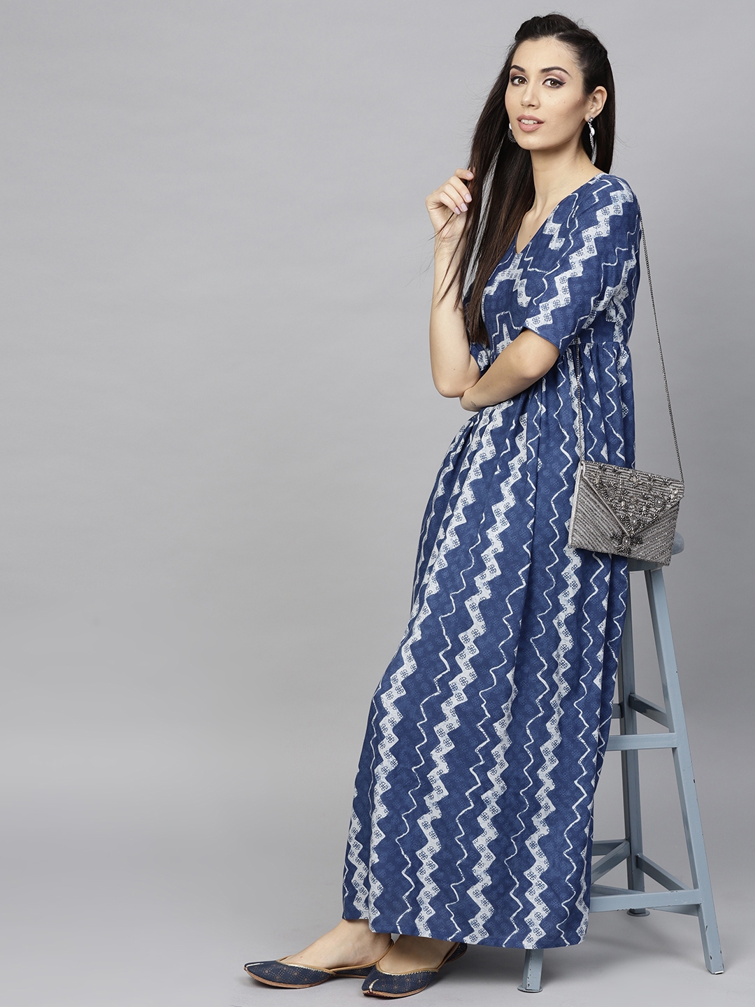 Buy Aks Women Navy Blue And White Printed Maxi Dress Dresses For Women 8076895 Myntra 2977