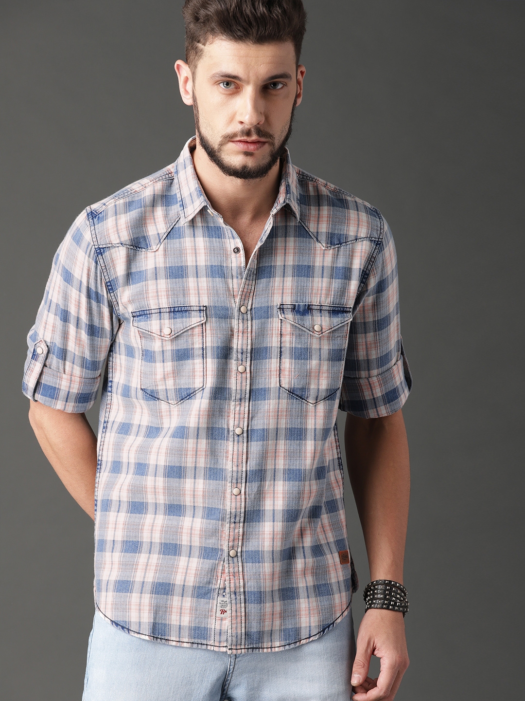 Buy Roadster Men Blue & Peach Coloured Regular Fit Checked Casual Shirt ...