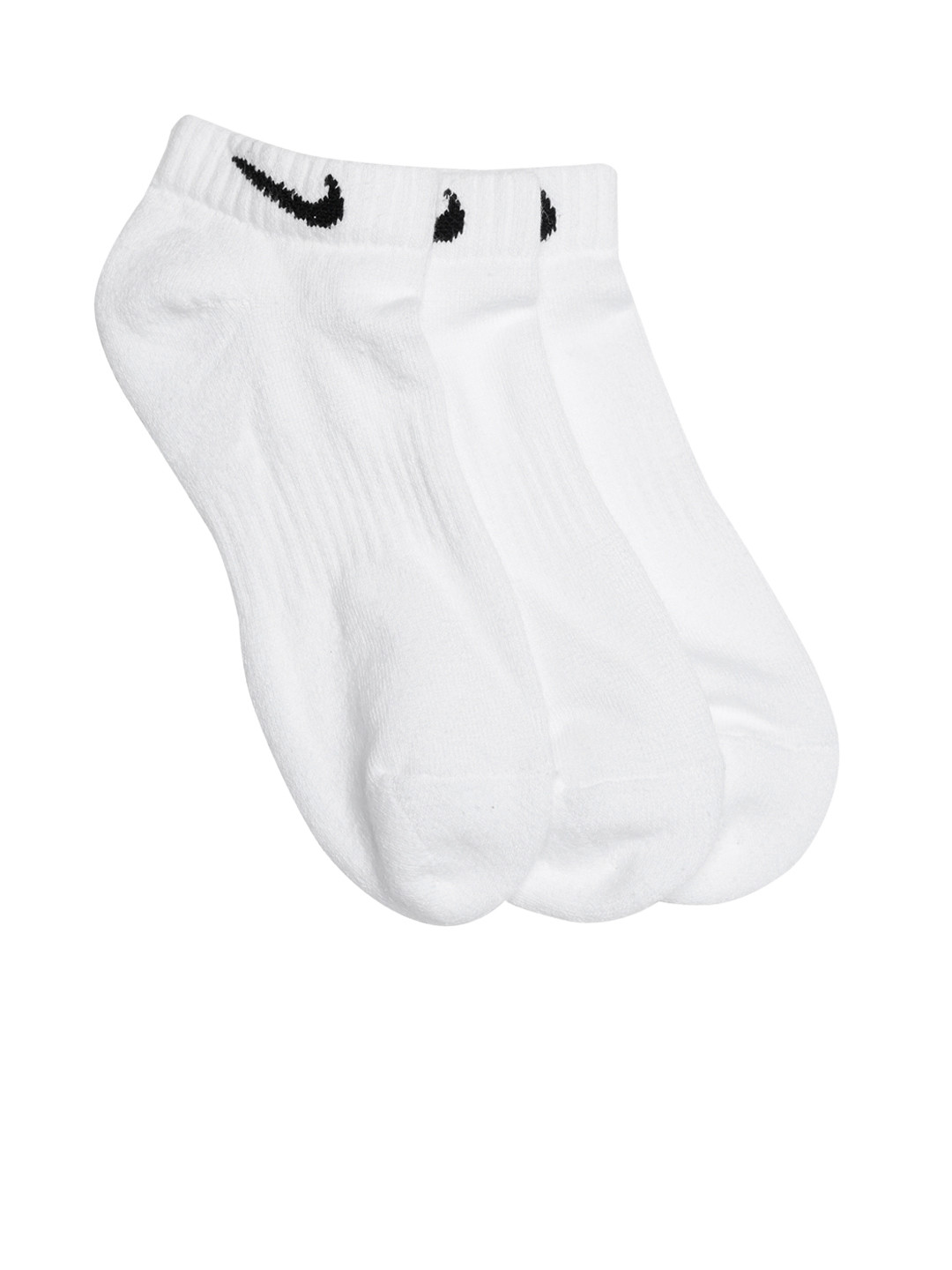 white nike socks medium