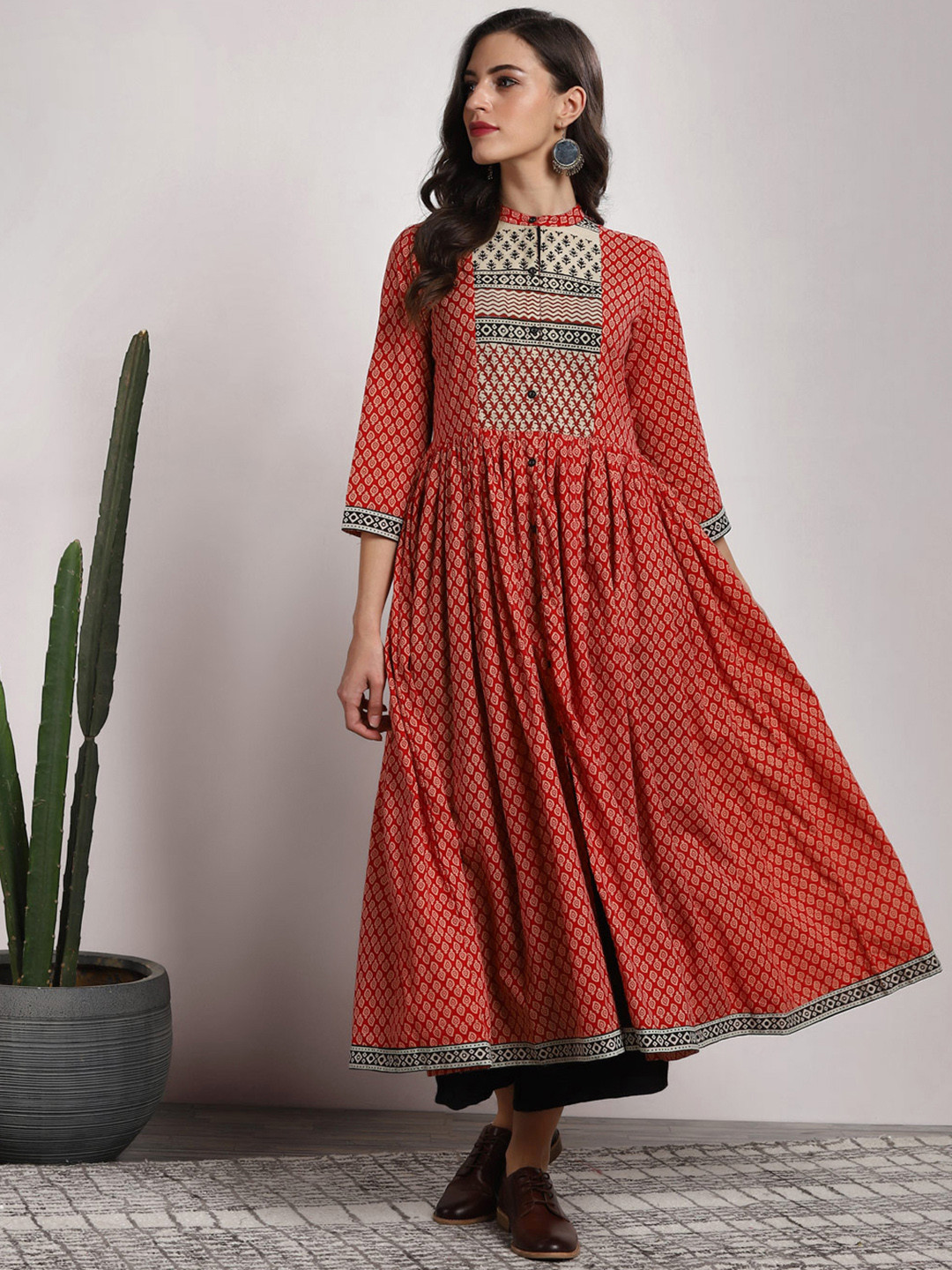 Buy Sangria Women Red Block Printed Mandarin Collar Anarkali Kurta