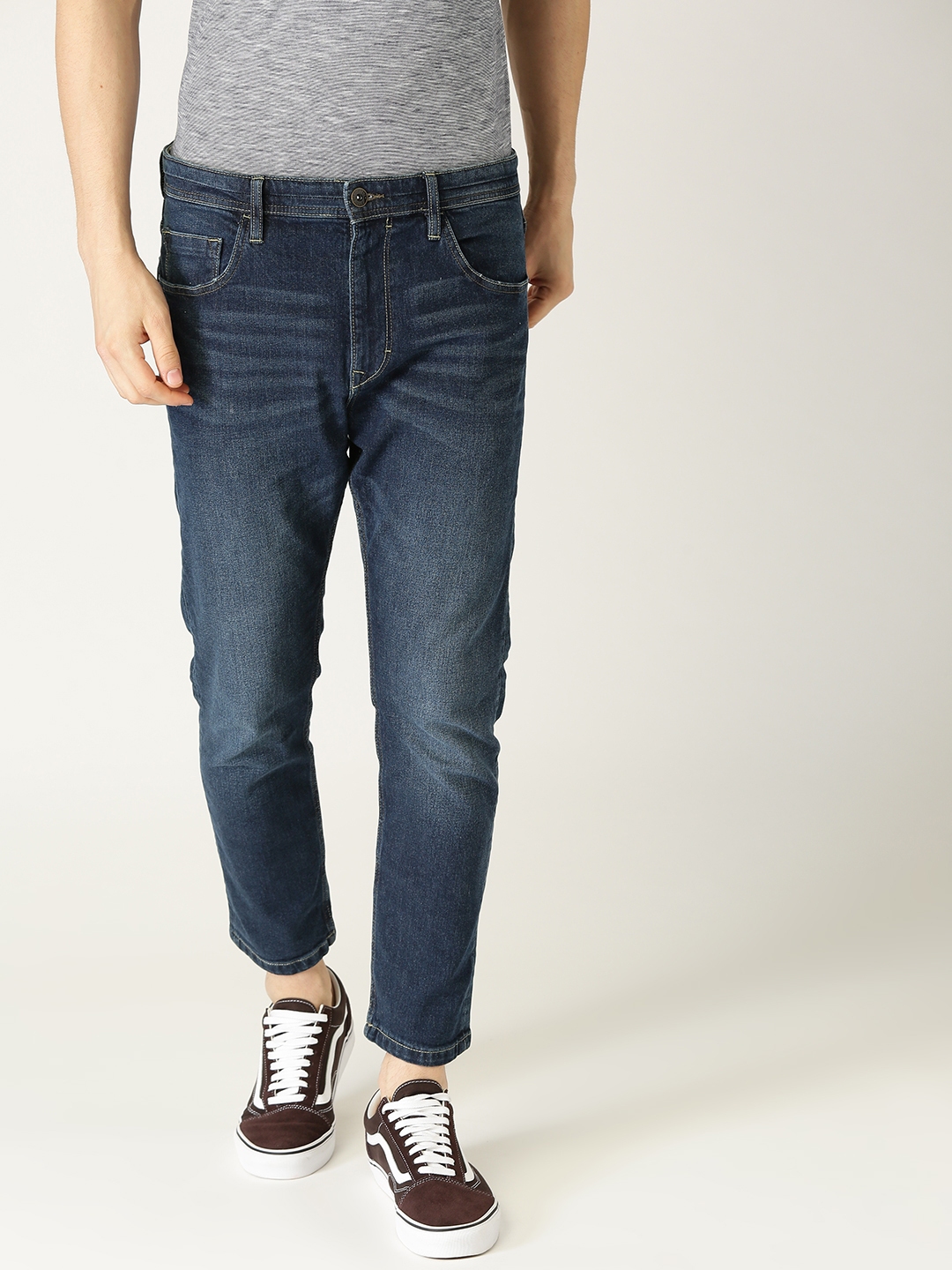 Esprit tapered fit