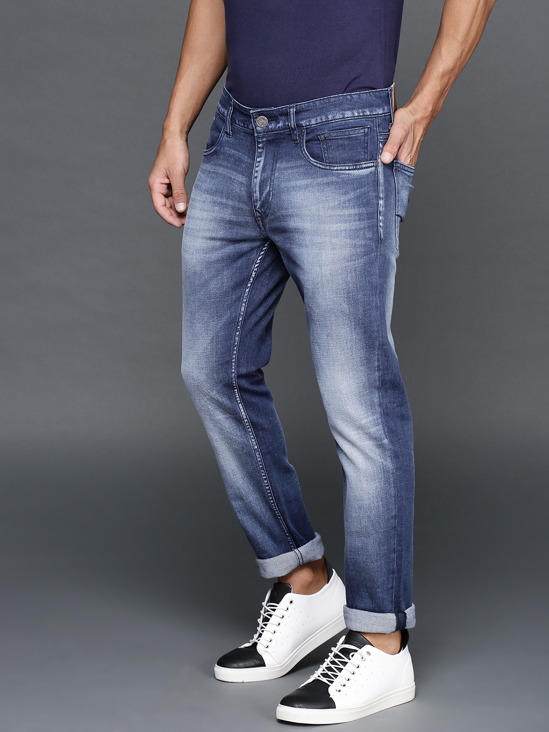 Buy Wrogn Men Blue Slim Fit Mid Rise Clean Look Stretchable Jeans Jeans For Men 8424737 Myntra 