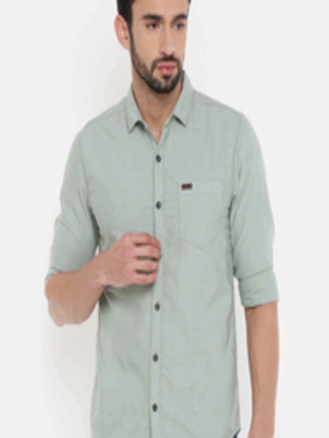 Buy Wrangler Men Olive Green Slim Fit Solid Chambray Casual Shirt ...