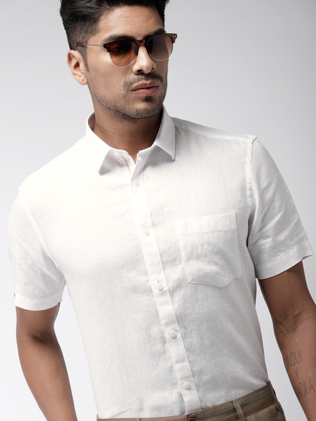 Buy Indian Terrain Men White Slim Fit Solid Linen Casual Shirt Shirts