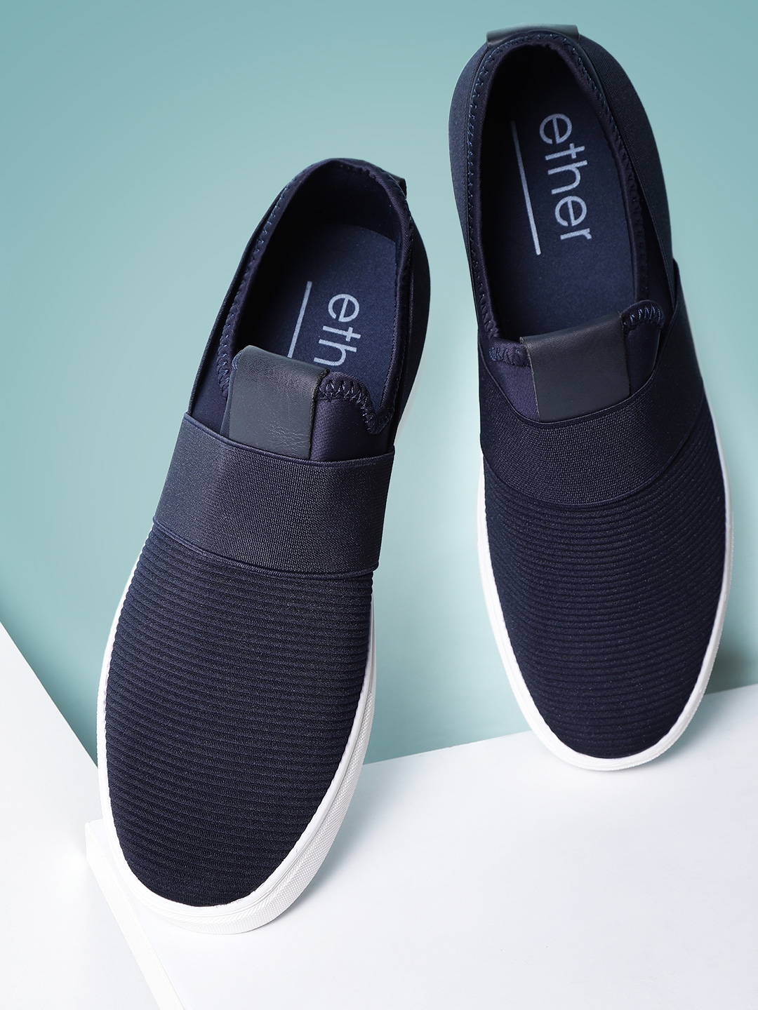 slip on shoes myntra