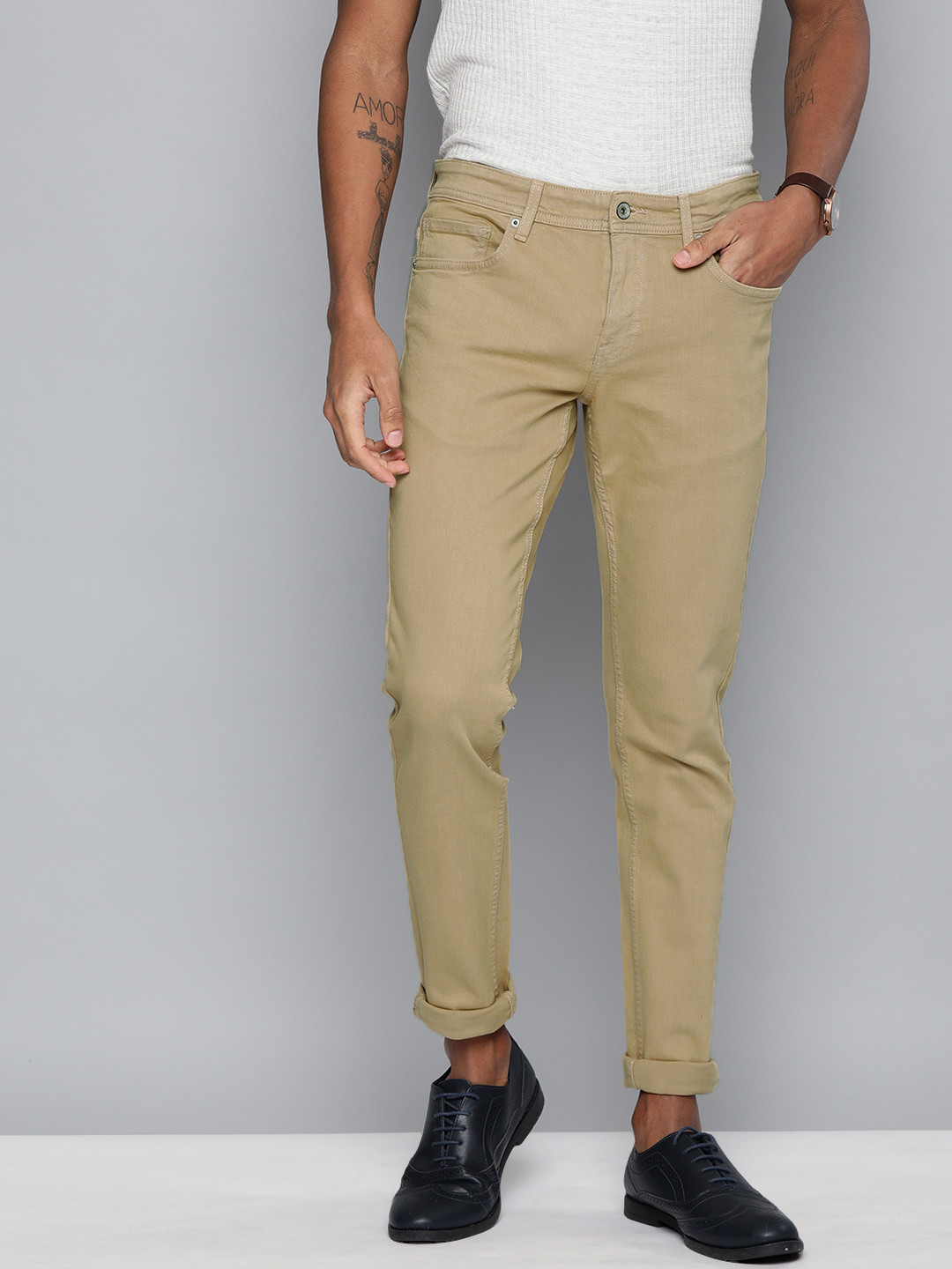 Buy Indian Terrain Men Beige Kruger Skinny Fit Mid Rise Clean Look Stretchable Jeans - Jeans for 