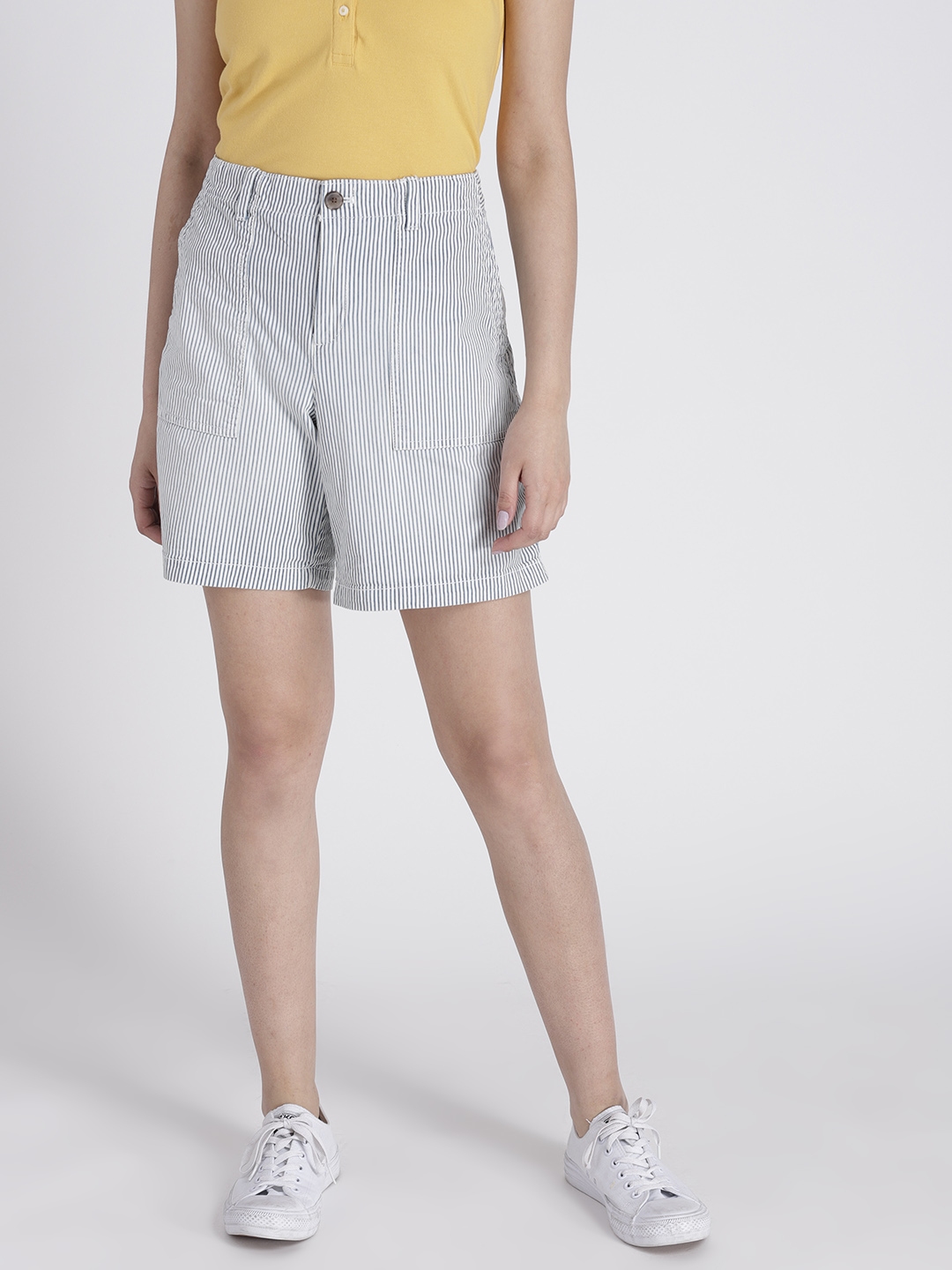 gap chino girlfriend