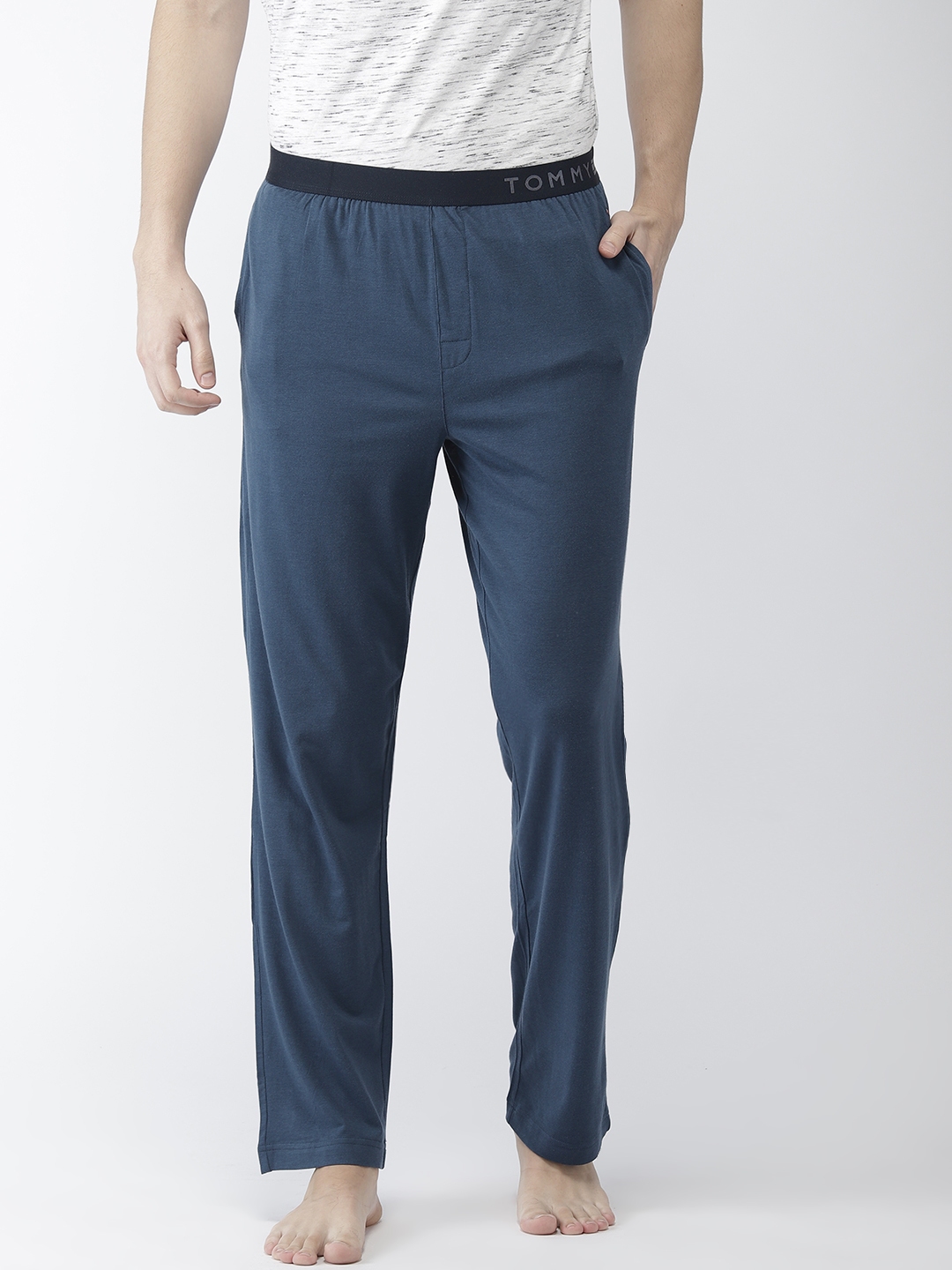 outline strike regular track pants