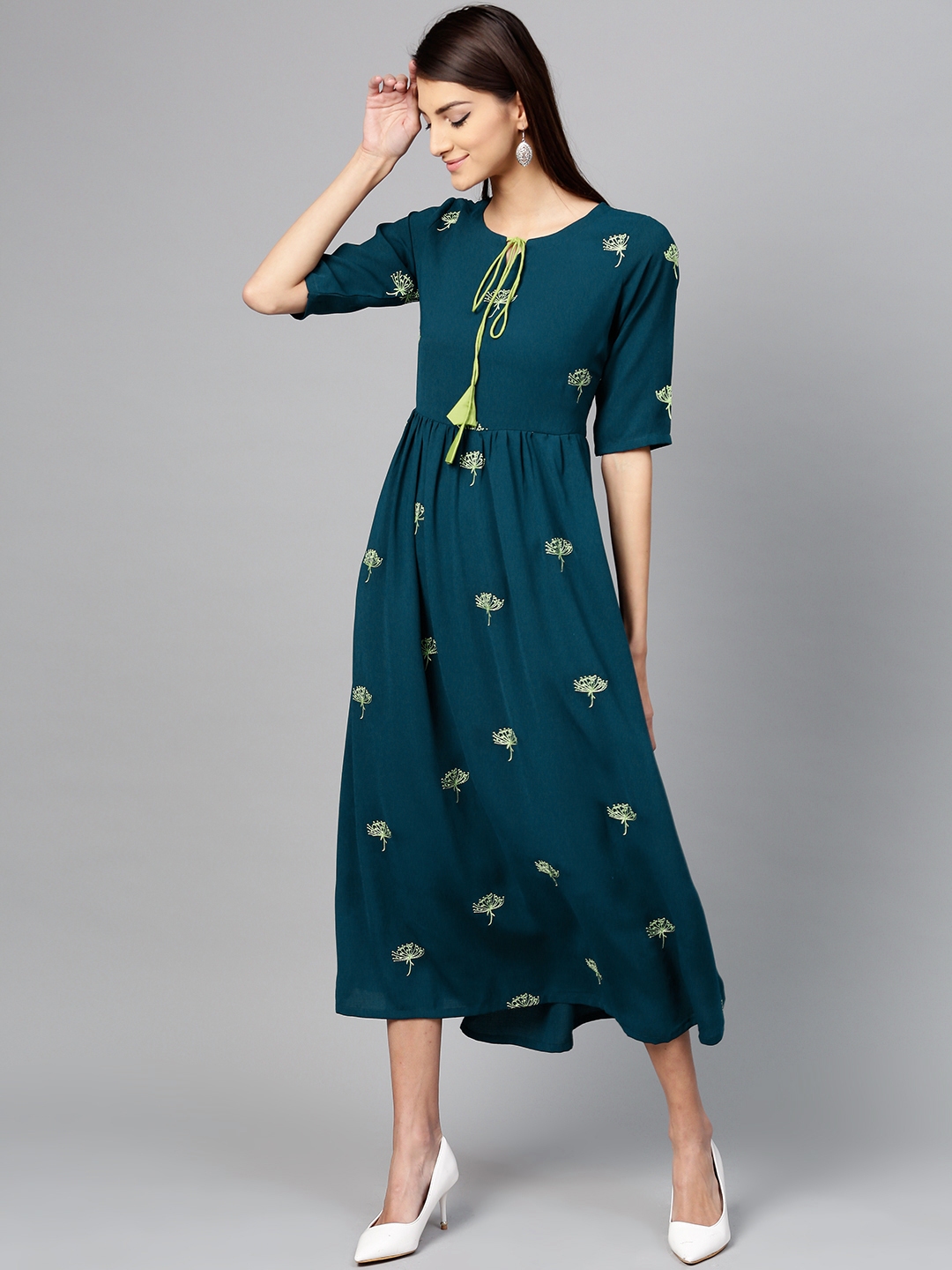 libas designer gowns