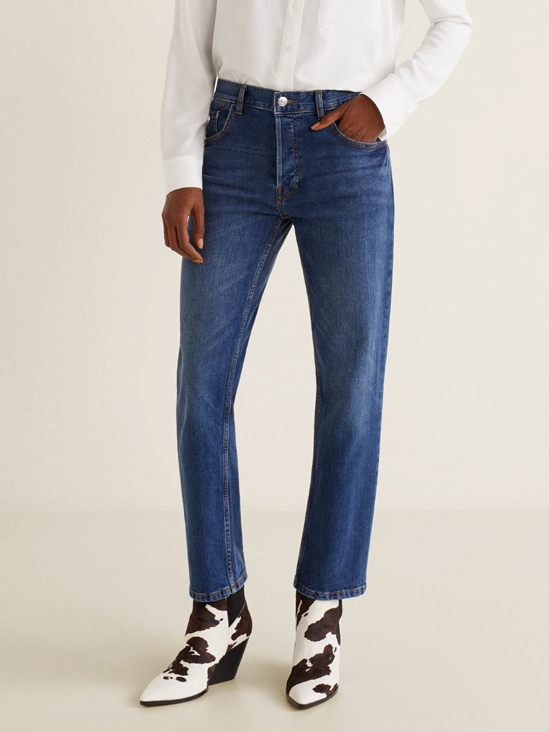 Buy MANGO Women Blue Straight Fit Mid Rise Clean Look Stretchable Jeans