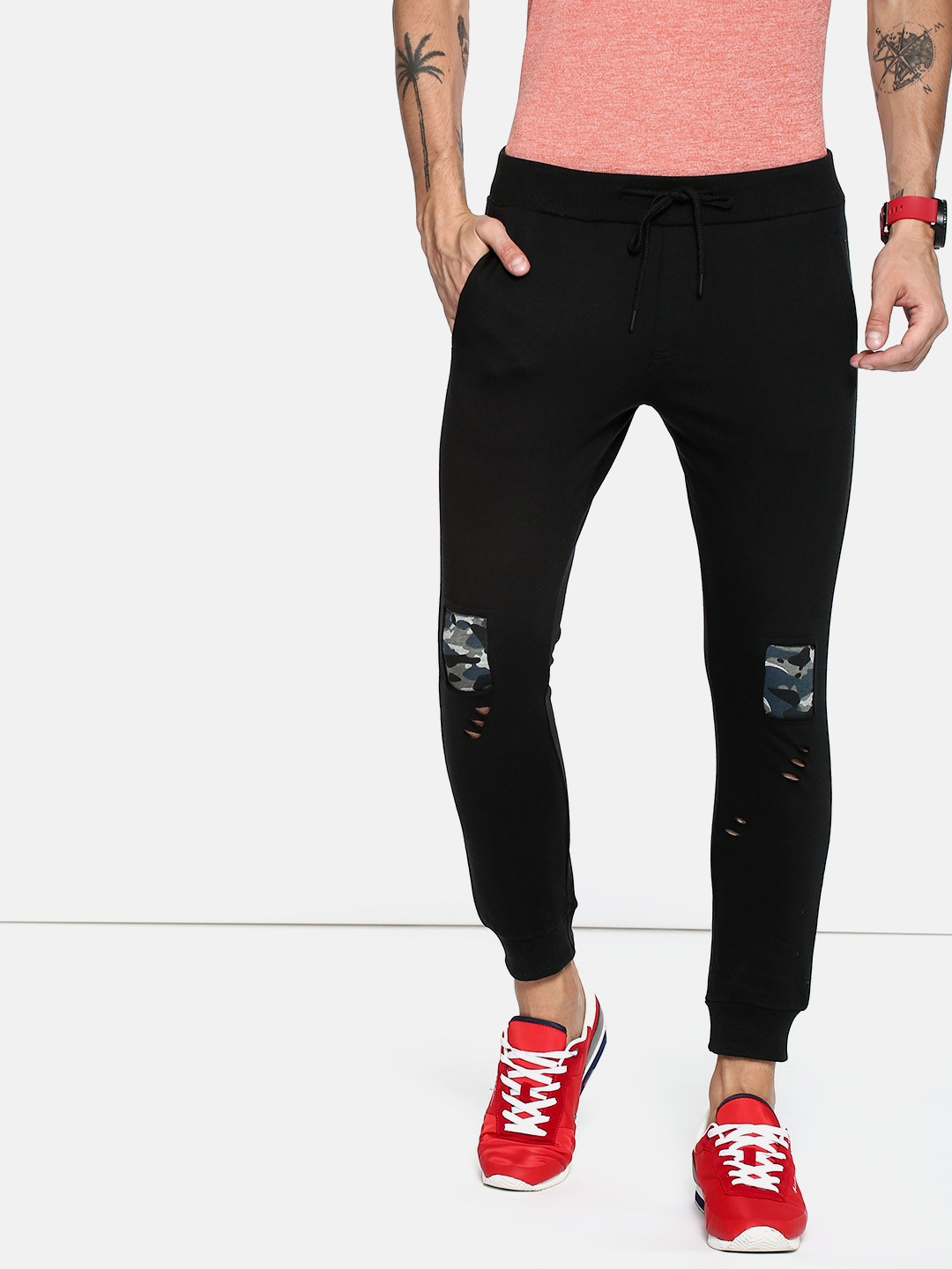 joggers on flipkart