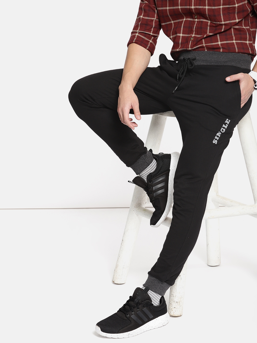 joggers track