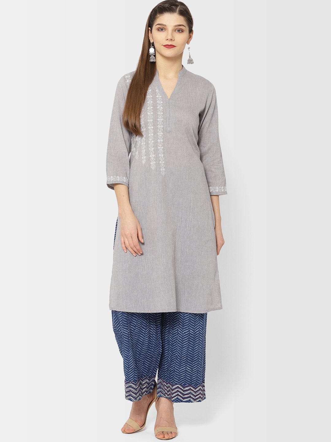 chikankari kurta myntra
