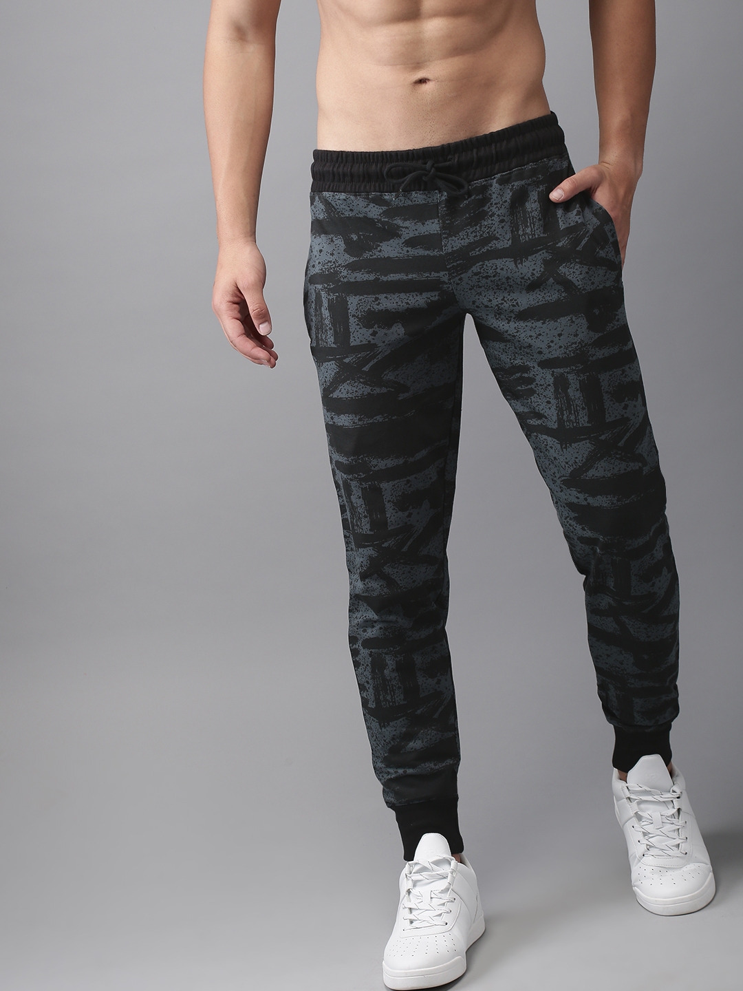 printed joggers mens