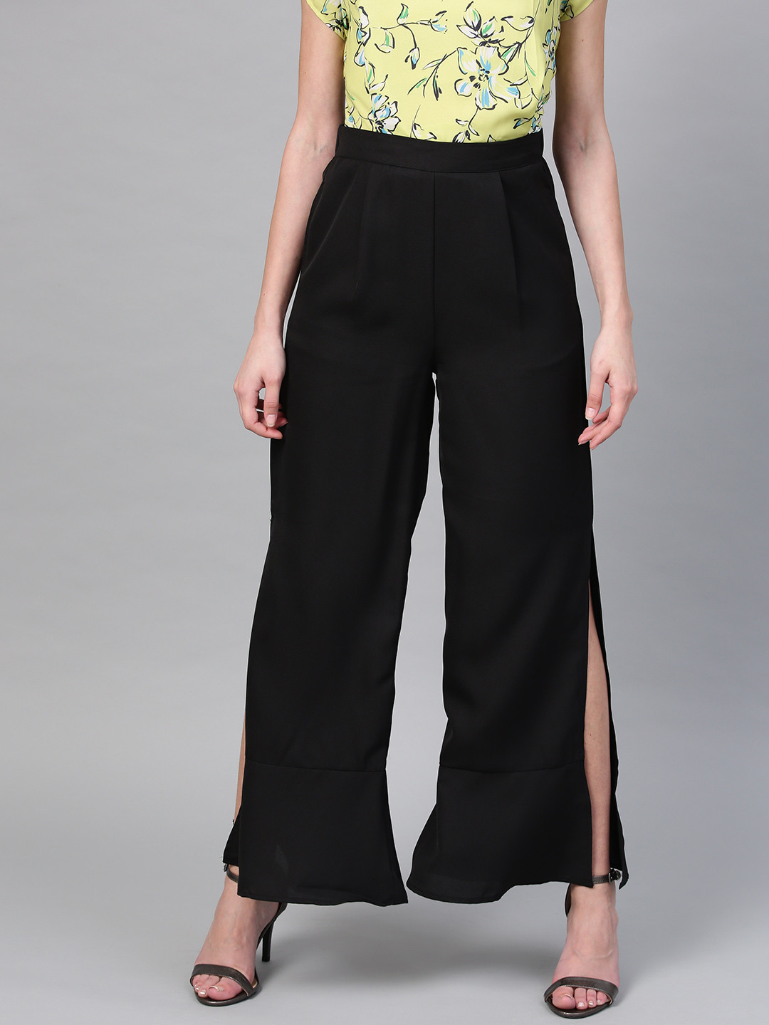 black parallel trousers