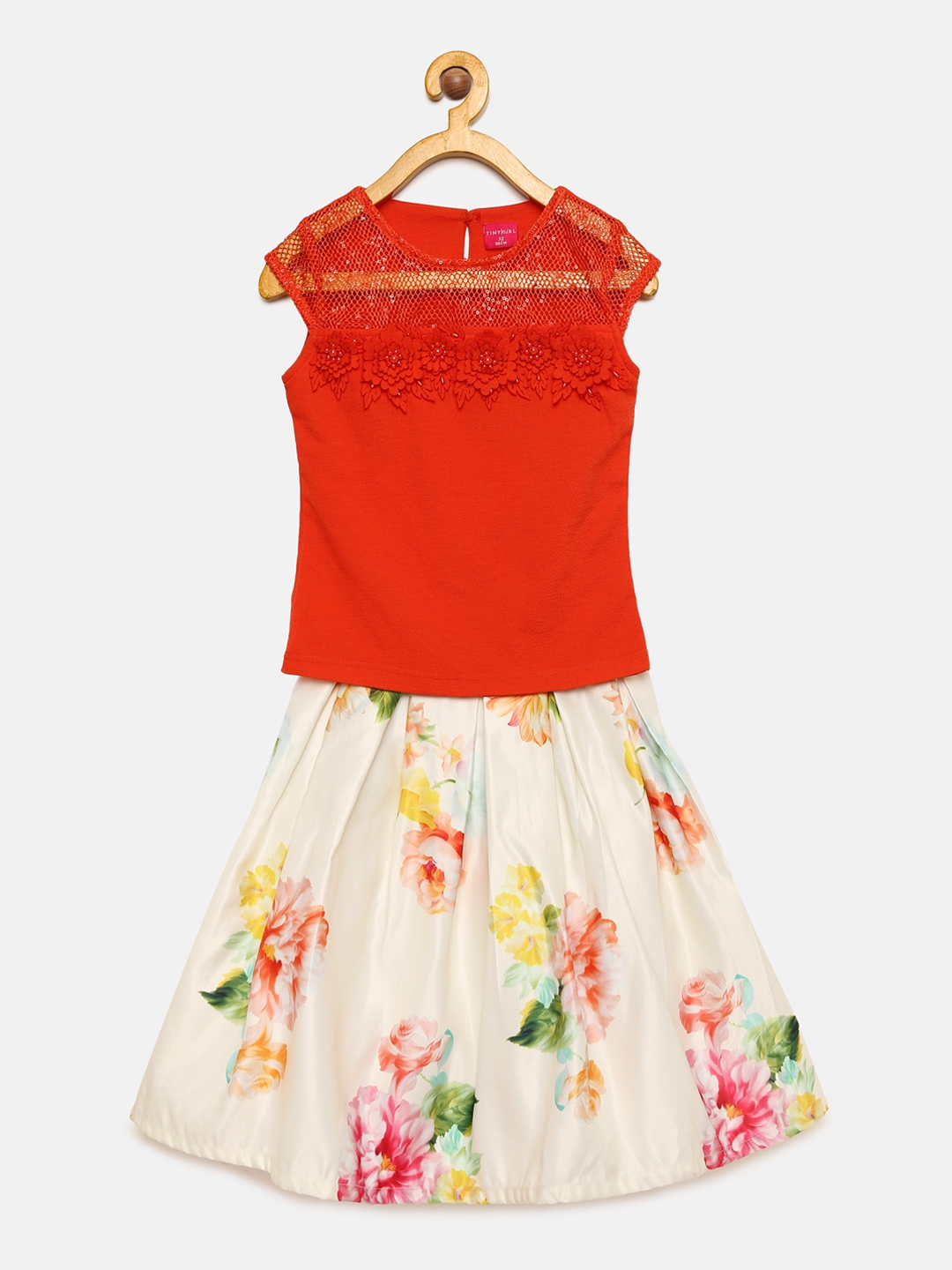 clothing for very small women