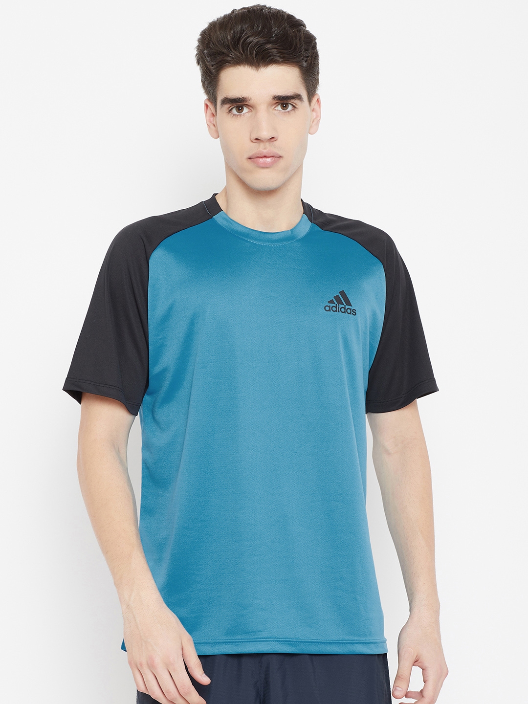 Buy ADIDAS Men Blue Solid Tennis Club Sustainable T Shirt - Tshirts for ...