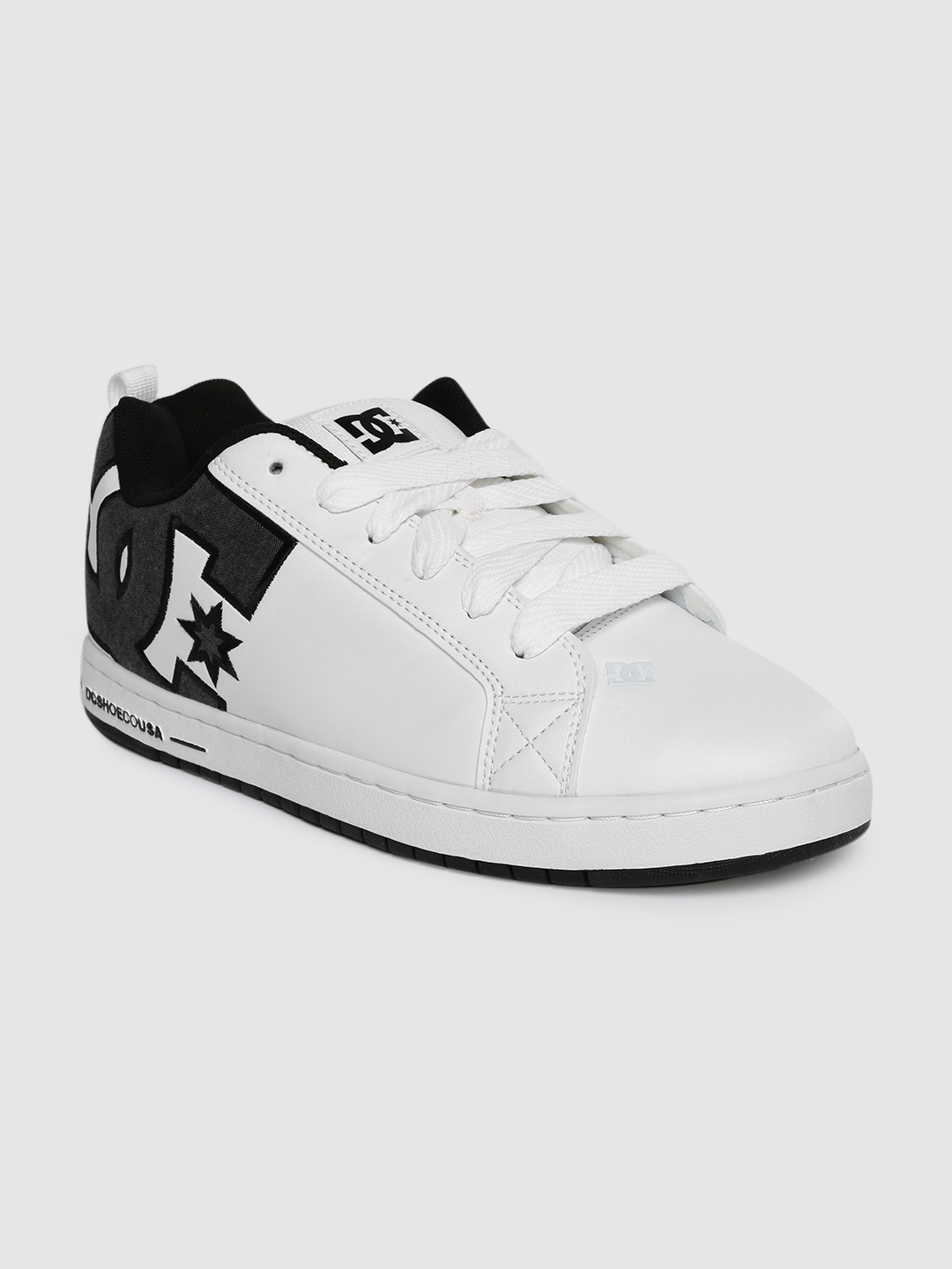 white leather dc shoes