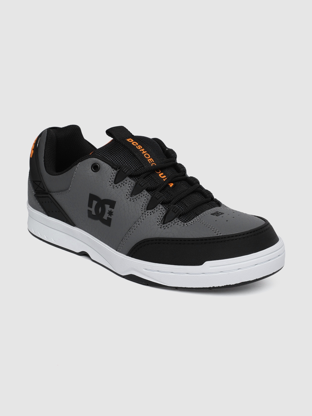 myntra leather shoes for mens