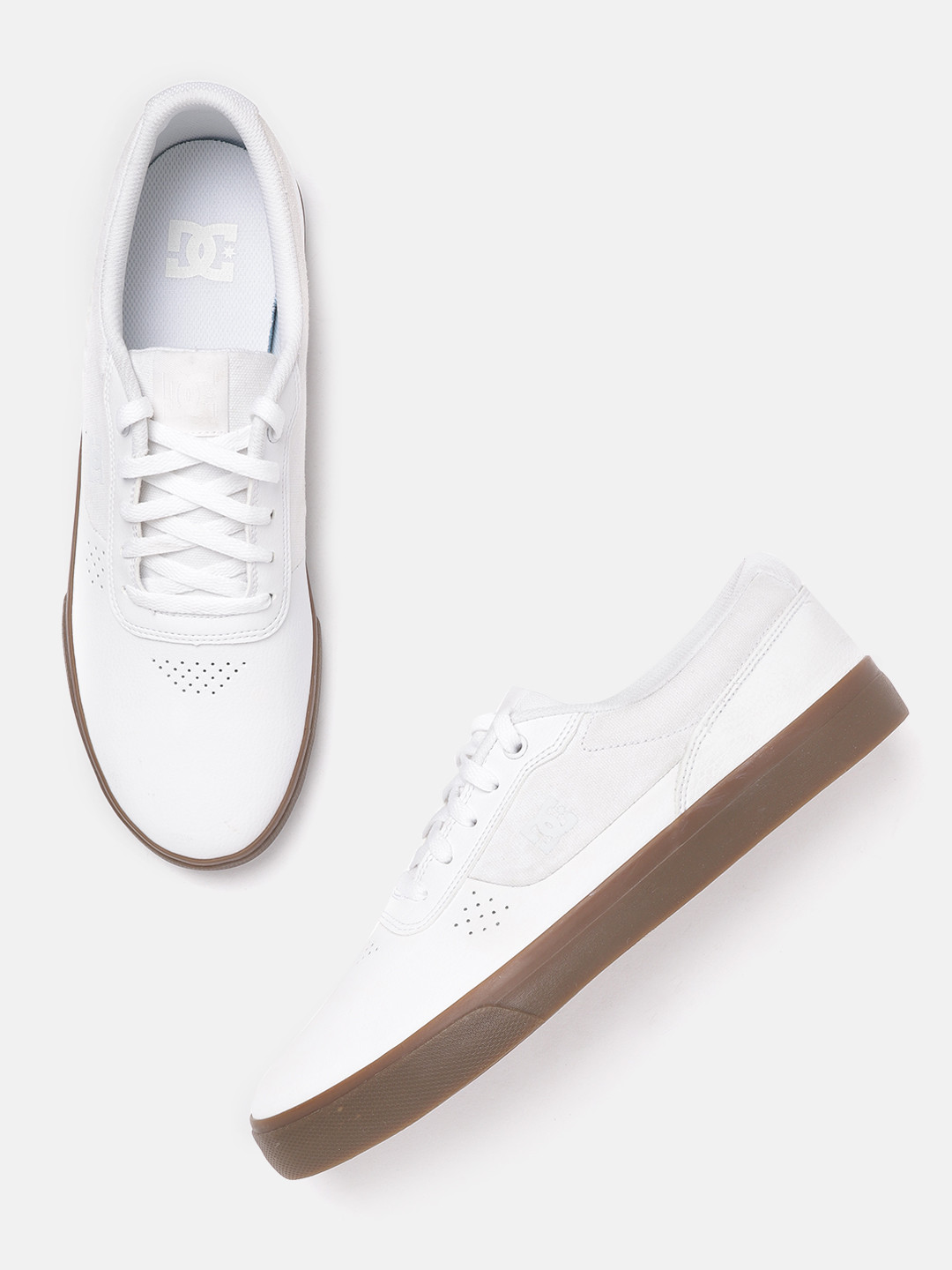 dc sneakers white