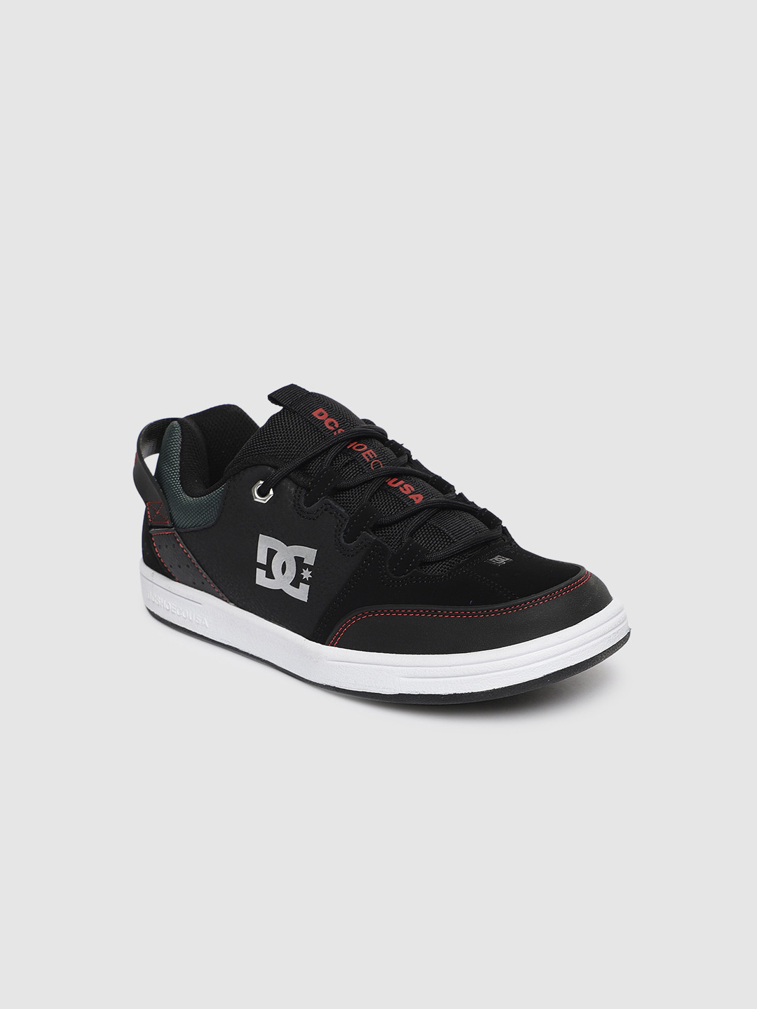 dc boys sneakers