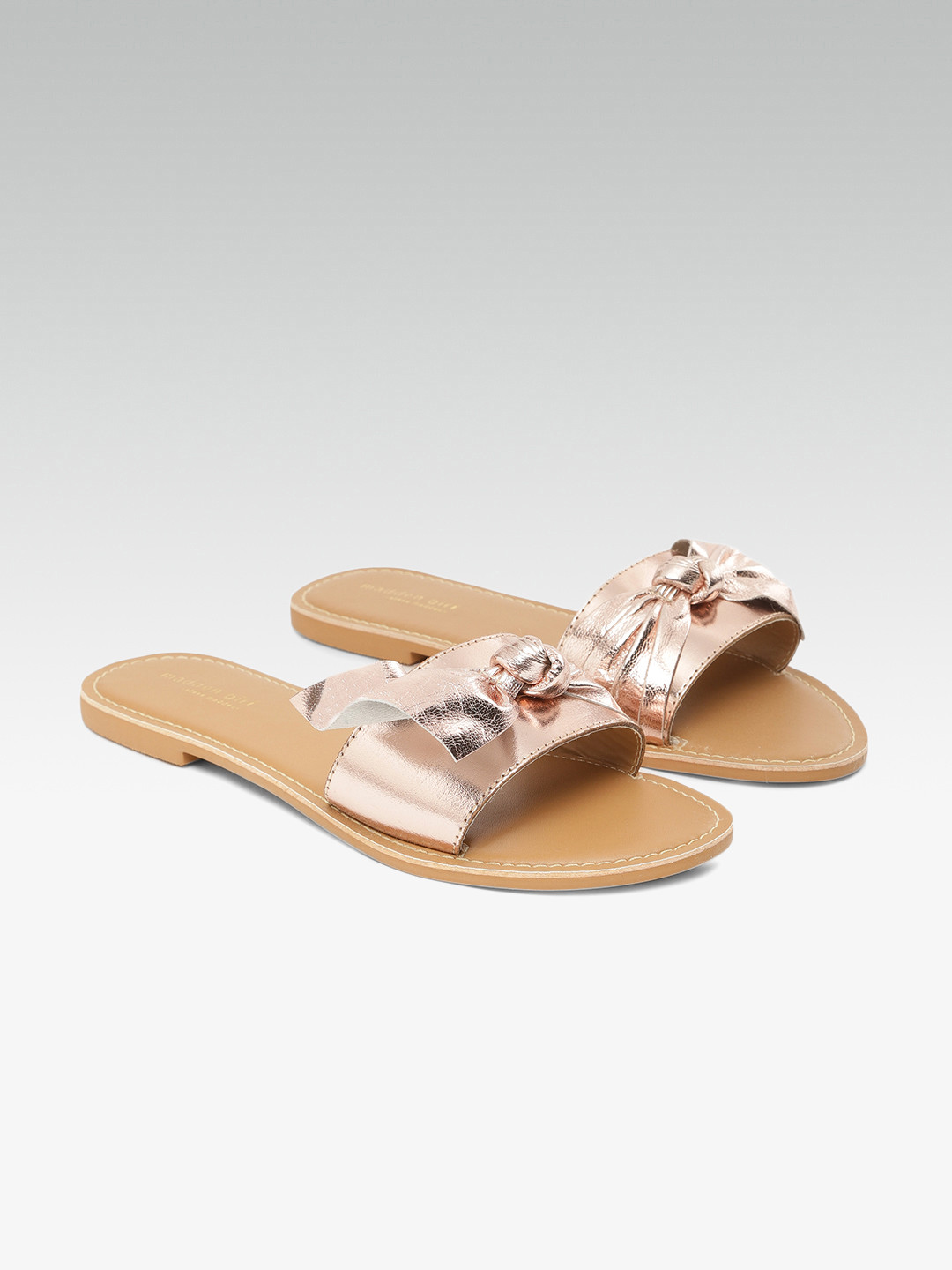 flats rose gold