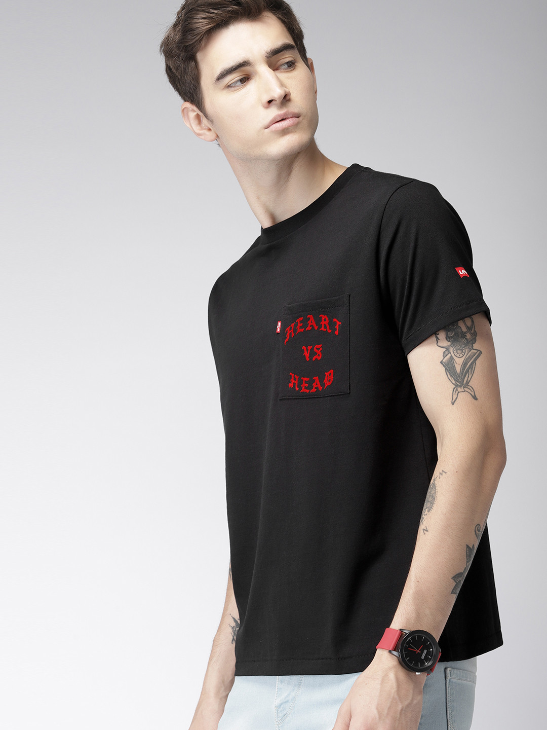 levis round neck t shirt
