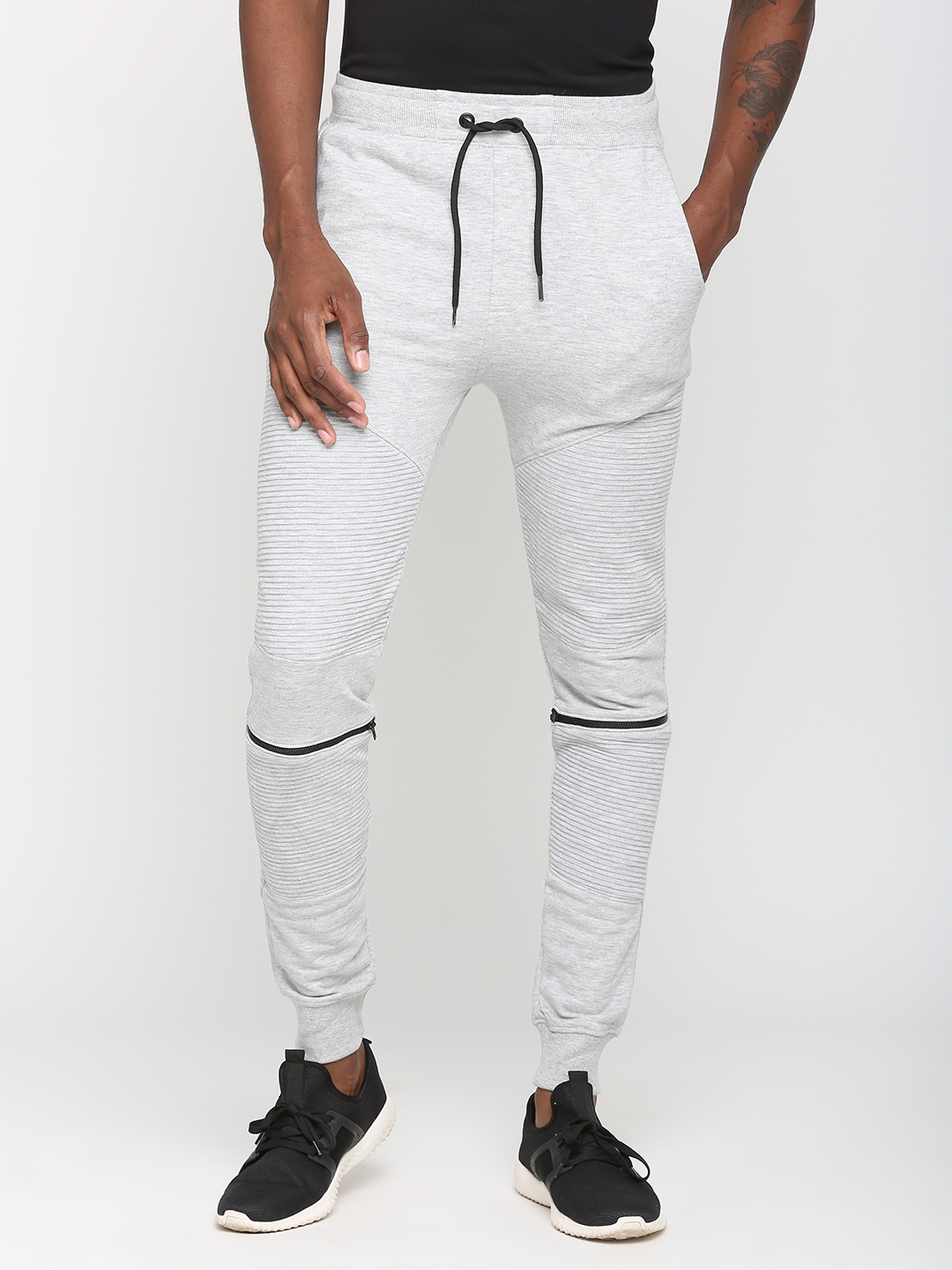 skult by shahid kapoor track pants