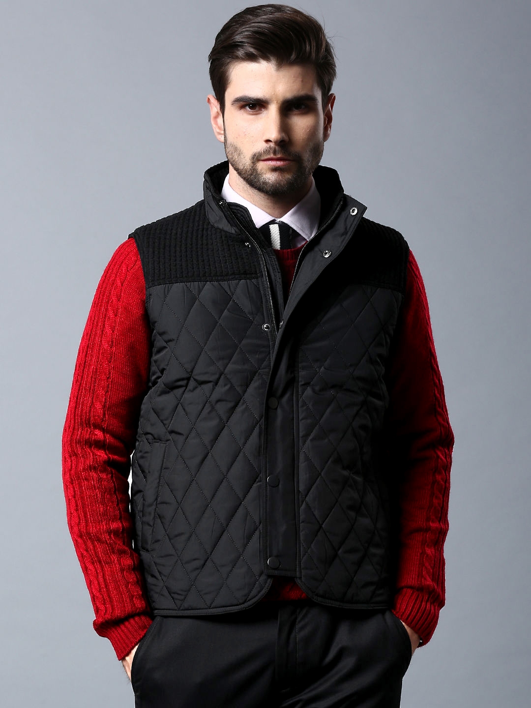 Buy INVICTUS Black Sleeveless Quilted Jacket - Jackets for Men 902850 ...