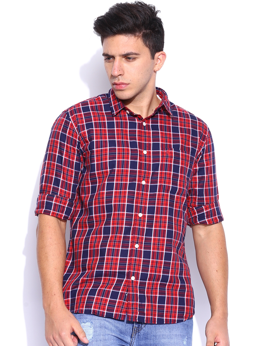 Buy IZOD Red Checked Slim Fit Casual Shirt - Shirts for Men 904290 | Myntra