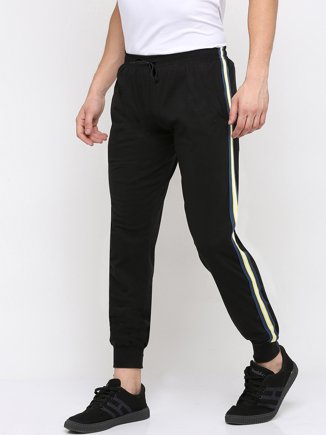 ajio men track pants