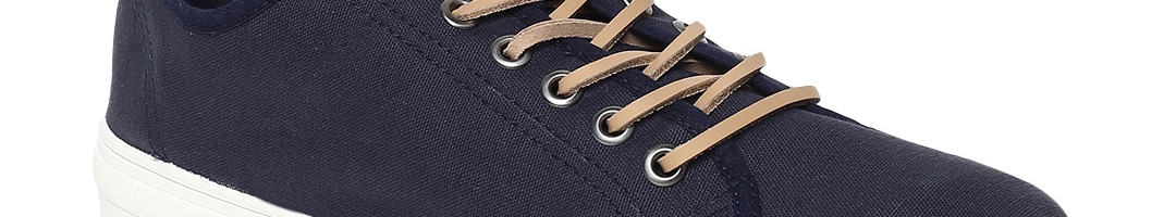 Buy Levis Men Navy Blue Sneakers - Casual Shoes for Men 9124037 | Myntra
