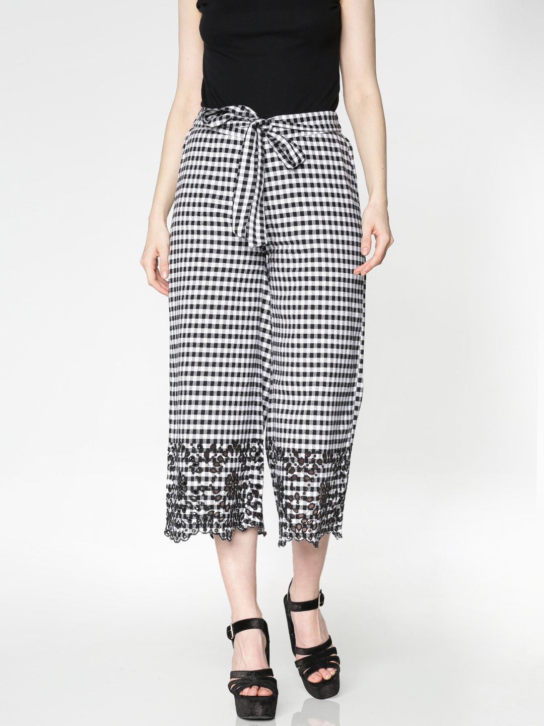 Buy ONLY Women White & Black Loose Fit Checked Regular Cropped Trousers - Trousers for Women 