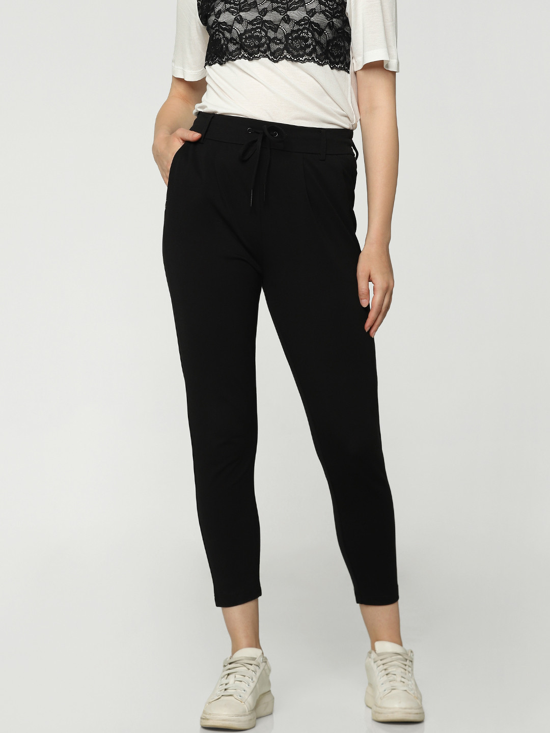 Buy ONLY Women Black Slim Fit Solid Regular Cropped Trousers Trousers