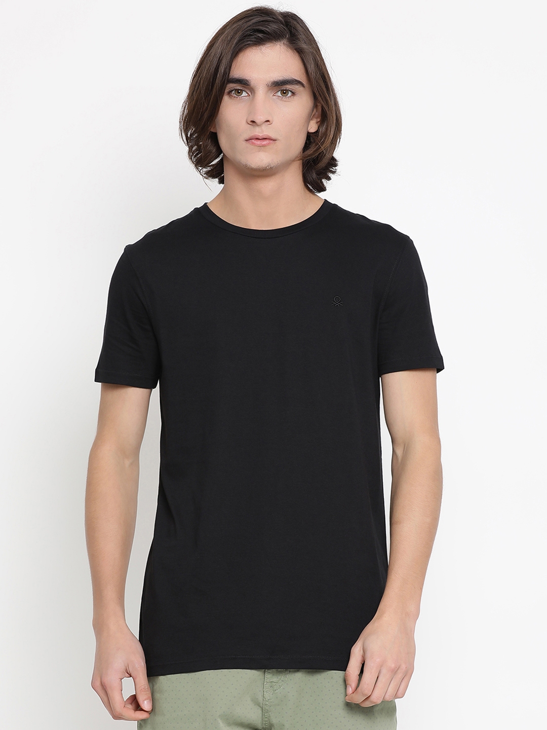 Buy United Colors Of Benetton Men Black Solid Round Neck Pure Cotton T ...