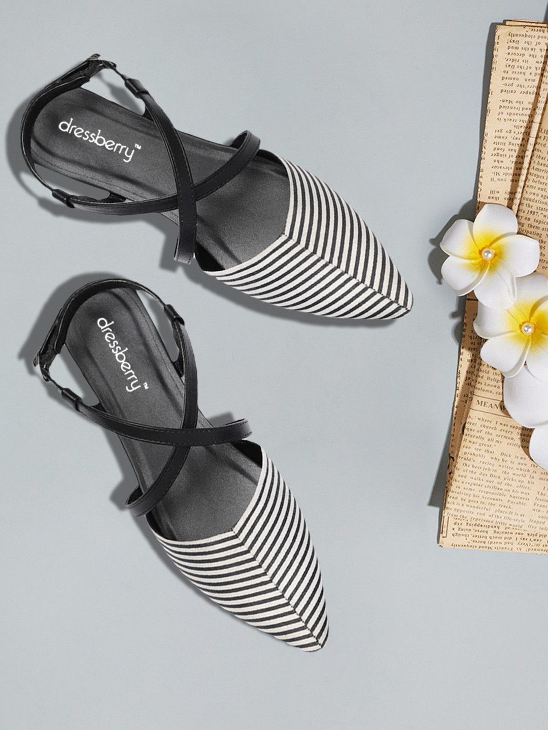 Women's Stripes Casual  Flat Sandals Black White