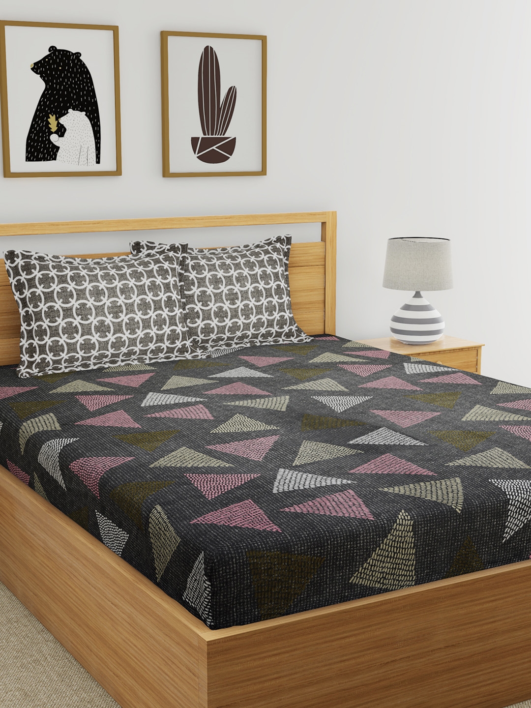 Buy EverHOME Grey Geometric 144 TC Cotton 1 Queen Bedsheet With 2