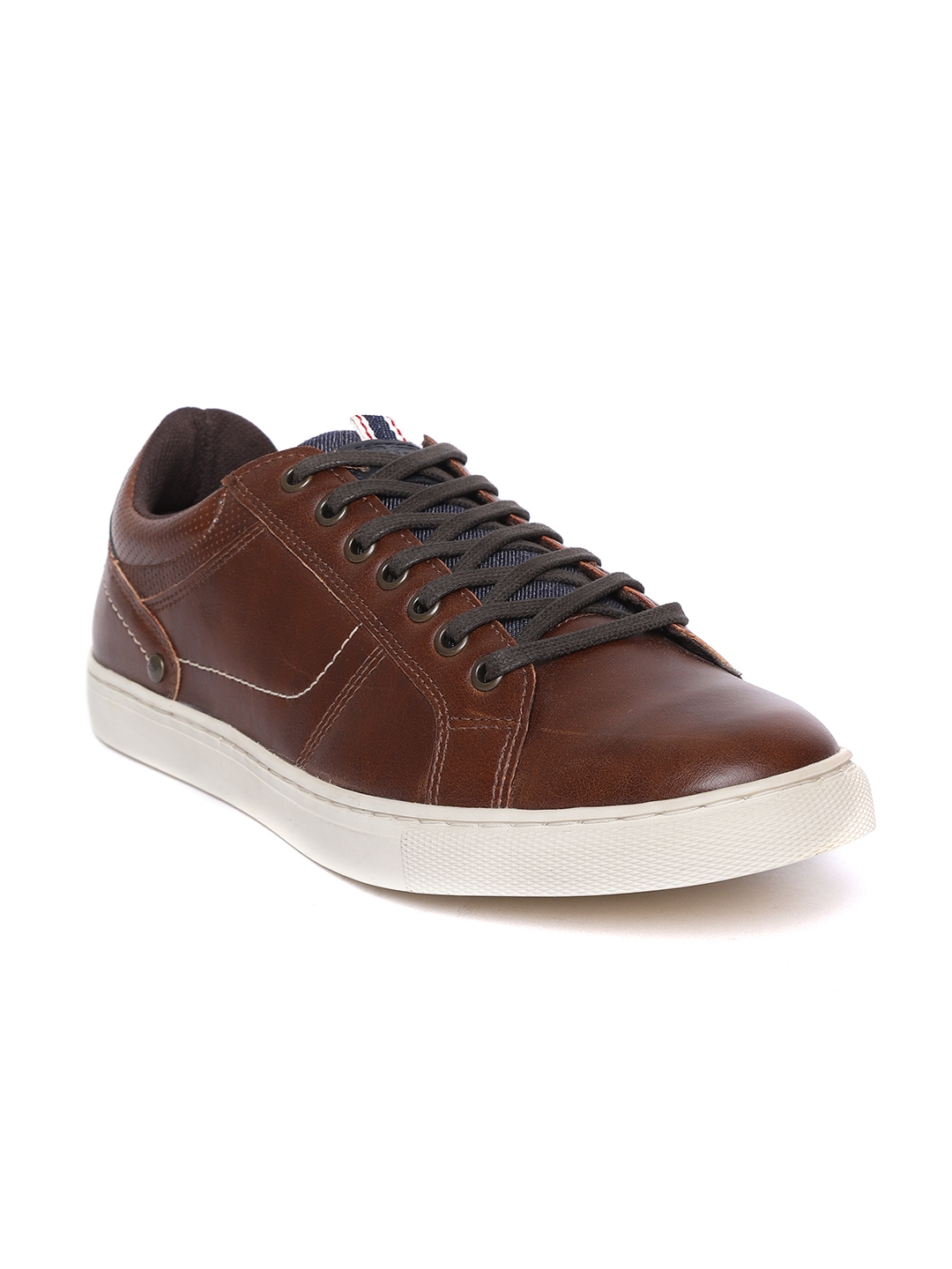 red tape flat sole shoes