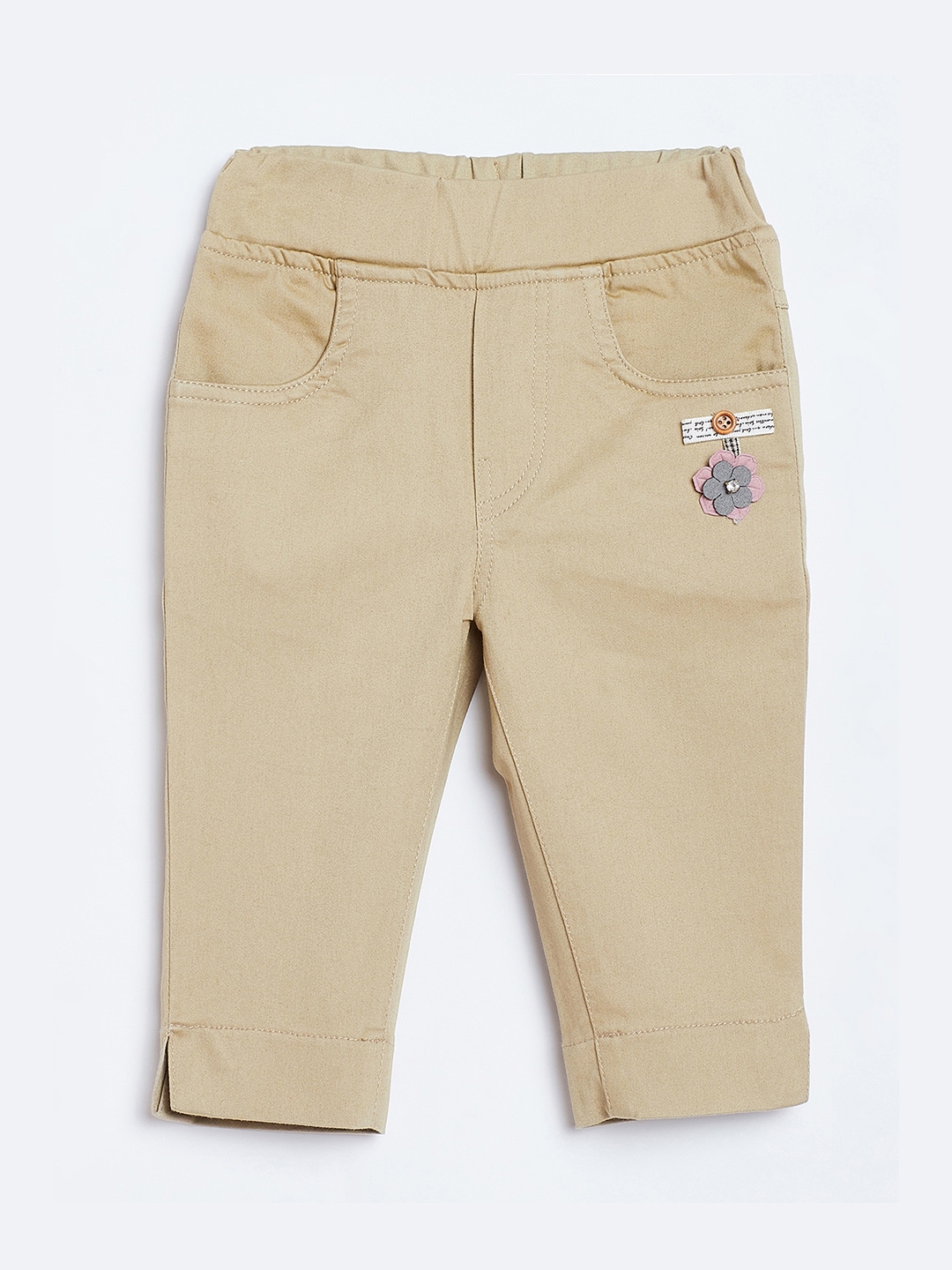 womens beige capris