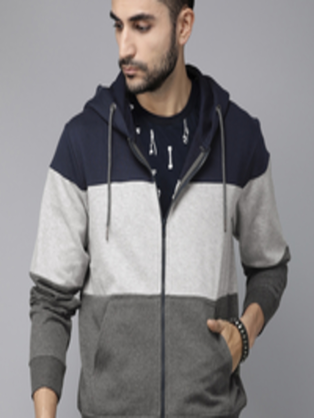 Buy The Roadster Lifestyle Co Men Navy Blue & Grey Colourblocked Hooded ...