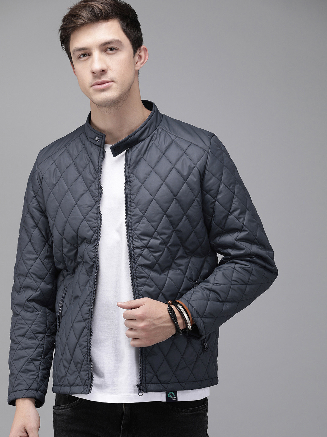 Buy The Roadster Lifestyle Co Men Navy Blue Solid Quilted Jacket