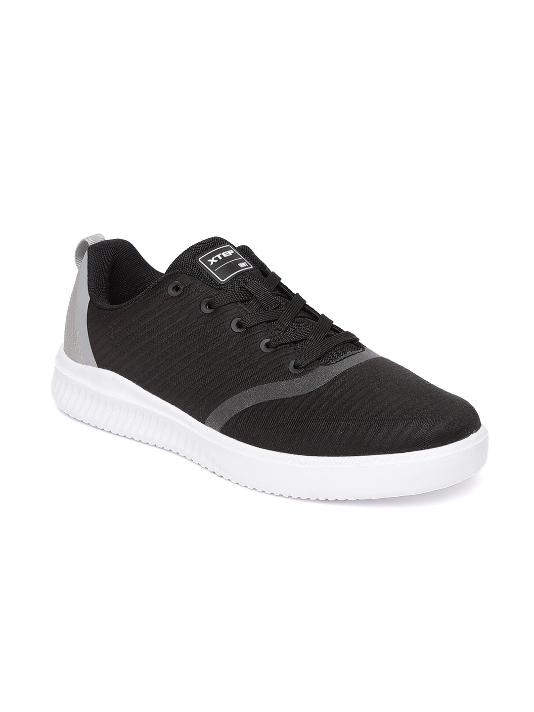 xtep street shoes