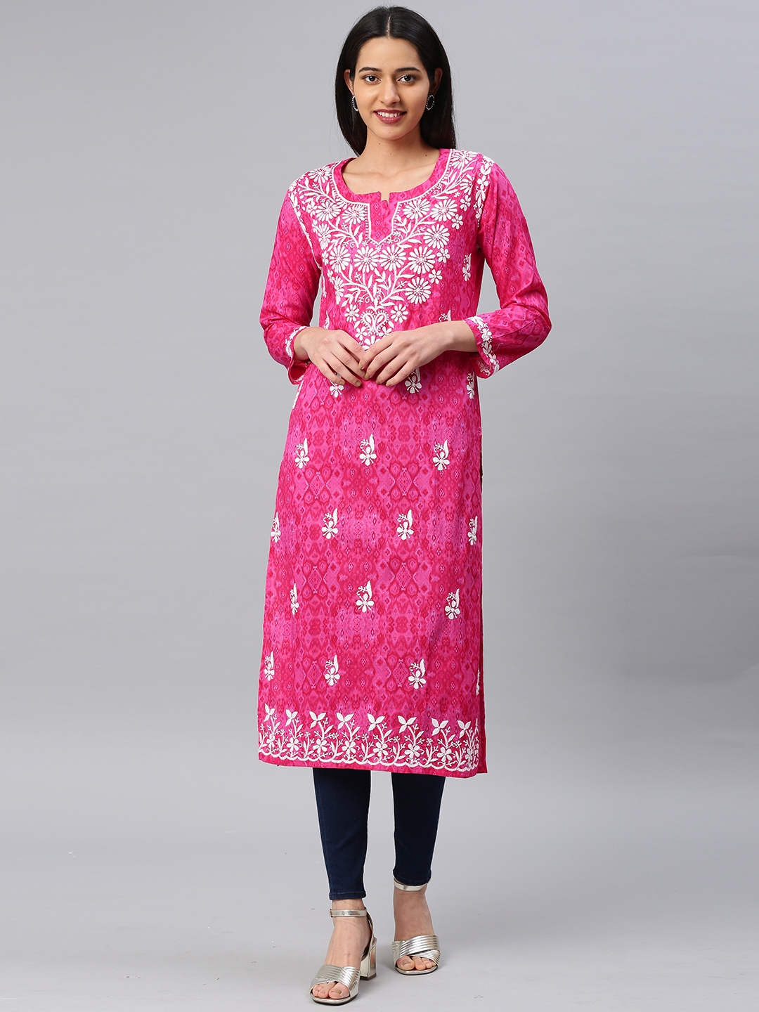 Buy Saadgi Women Pink & White Chikankari Embroidered Straight Handloom ...