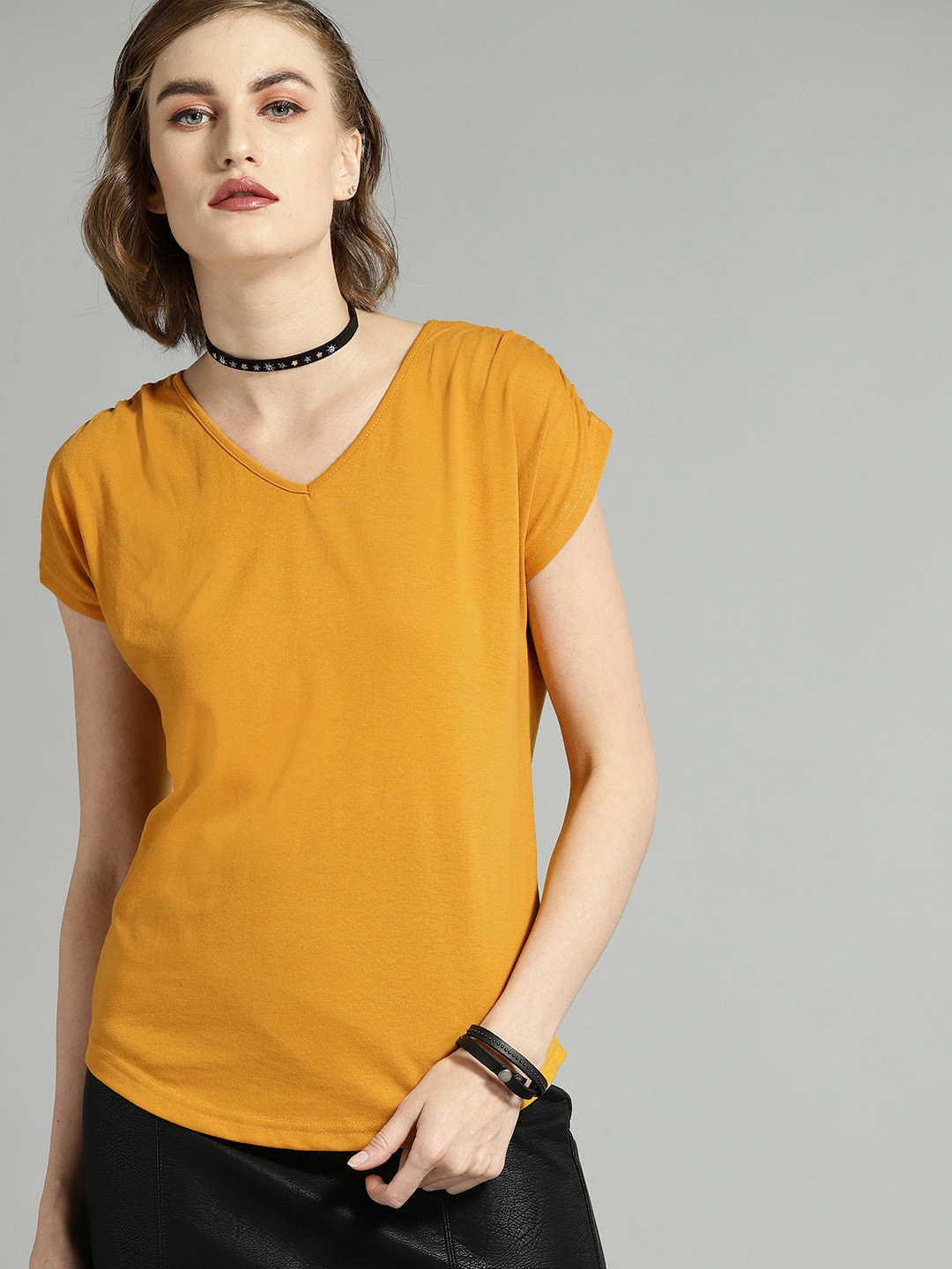 Buy The Roadster Lifestyle Co Women Mustard Yellow Solid V Neck T Shirt