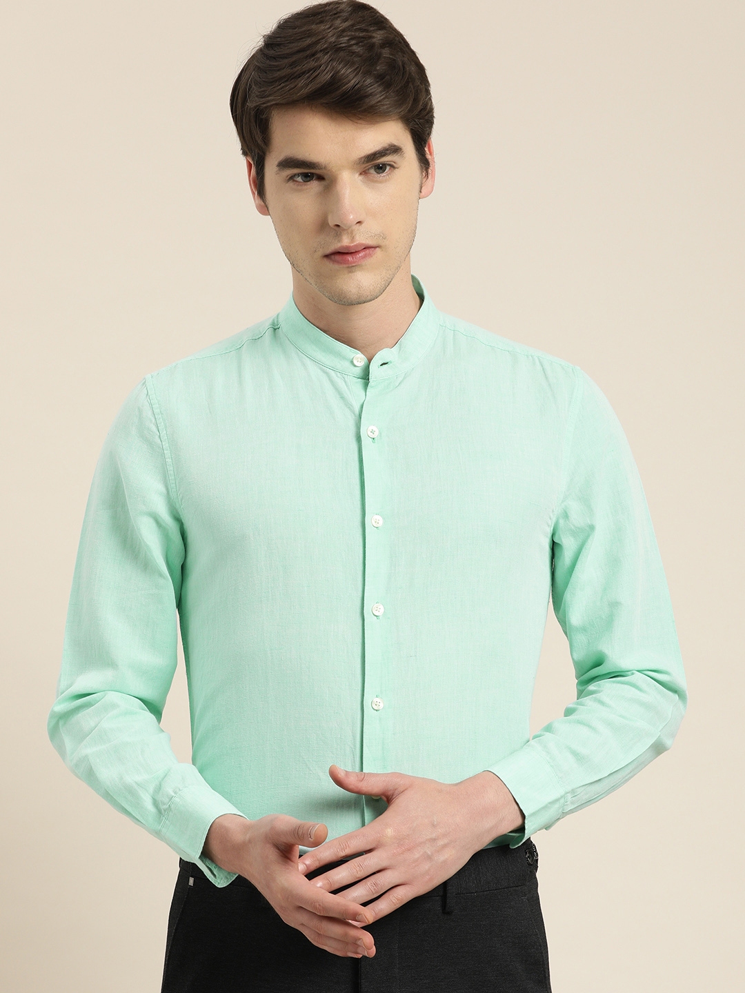 Buy INVICTUS Men Green Slim Fit Solid Formal Shirt - Shirts for Men ...